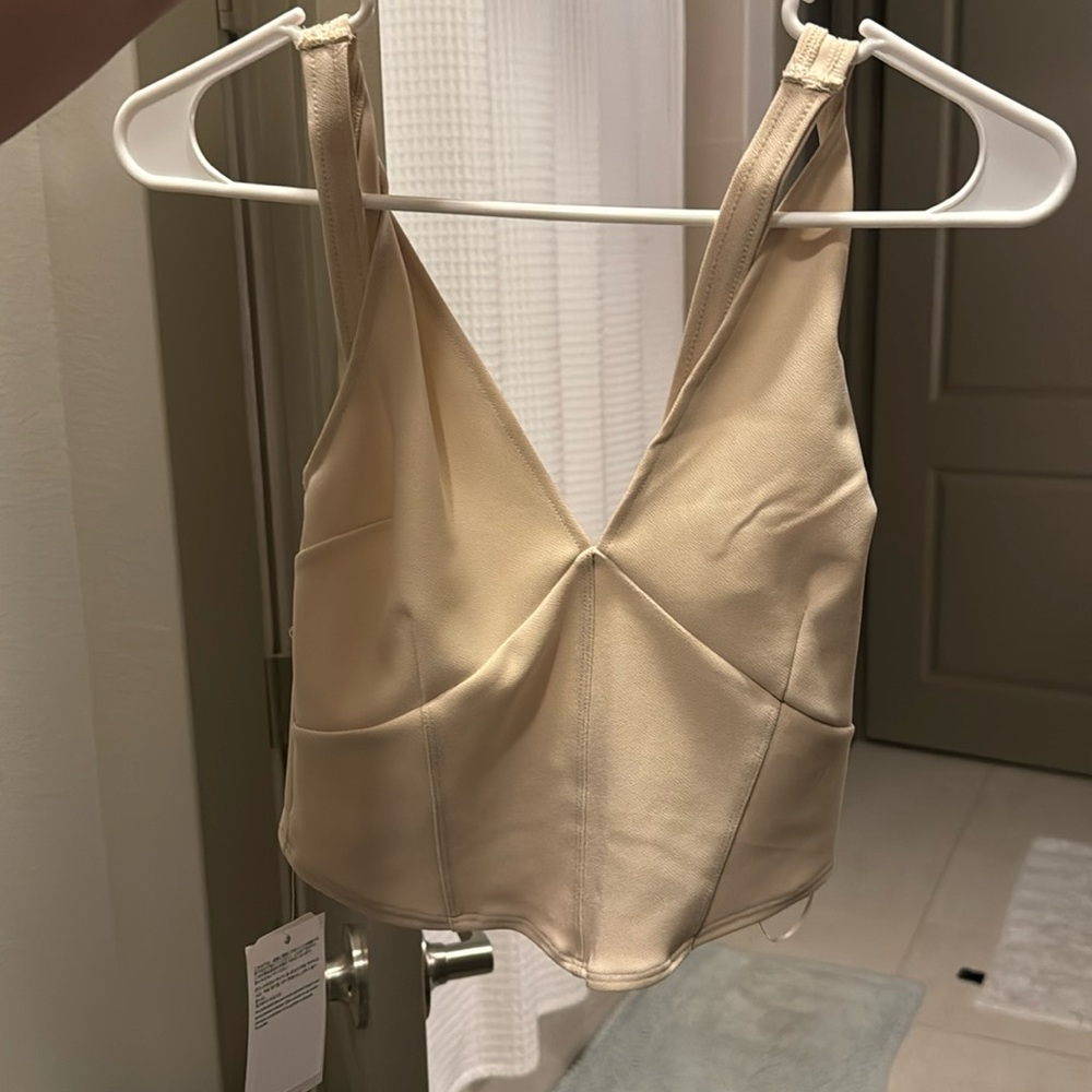 Abercrombie & Fitch Top